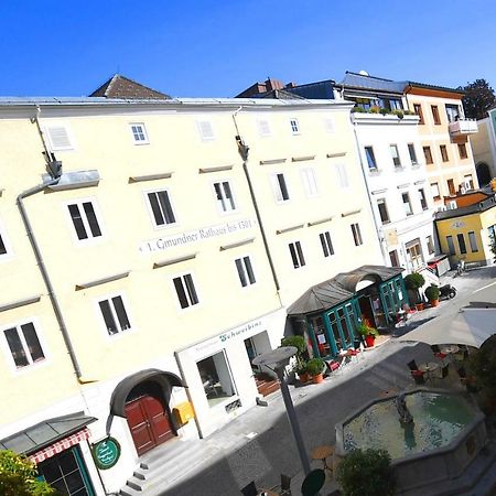 Marktplatz Traunsee Lake View กมุนเดน ภายนอก รูปภาพ